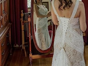 wedding dress with straps