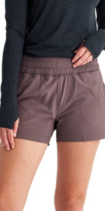 pull on breeze short