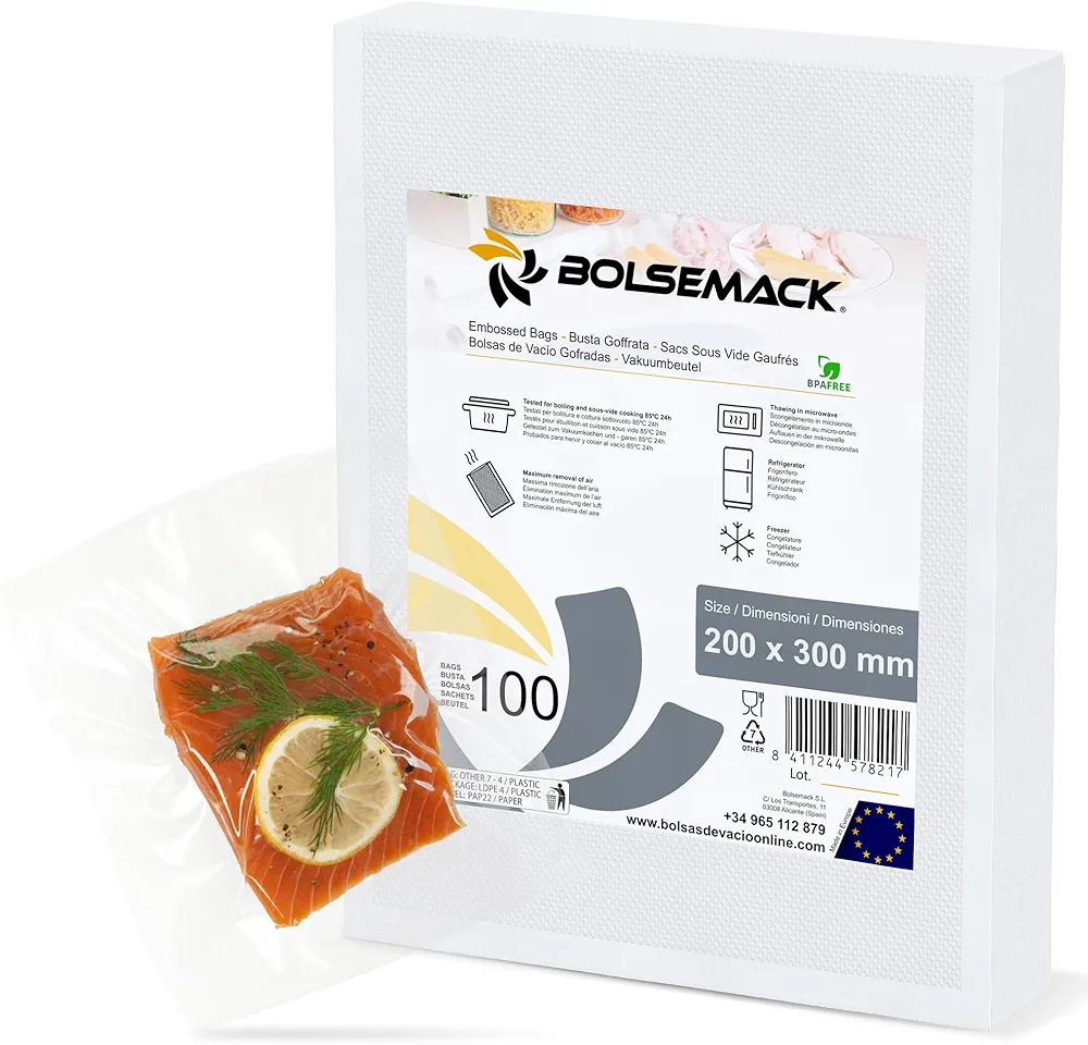 Vacuum sealer bags 8" x 12" (20x30 cm) 100 pcs. (Quart bags). BPA Free. Suitable for all domestic packaging sealers. BPA Free. For storage and sous vide.